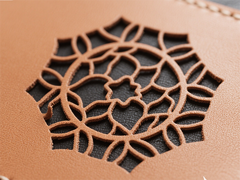 Controler laser vizual și controler laser non-vizual.